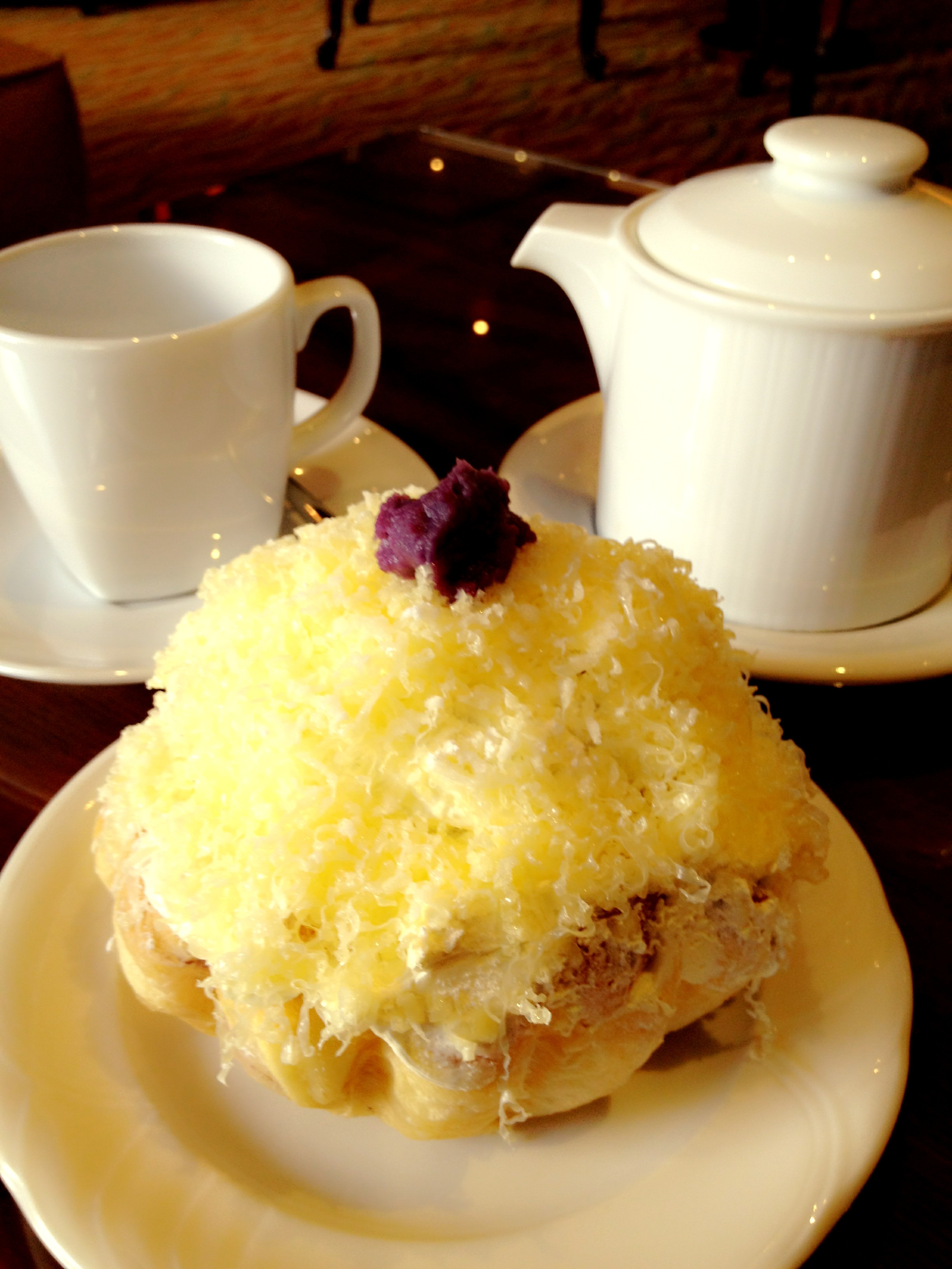 ensaymada and tea.JPG